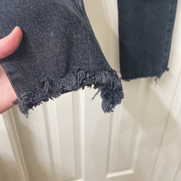 •Zara•High Waist Raw Hem Denim - Picture 7 of 12